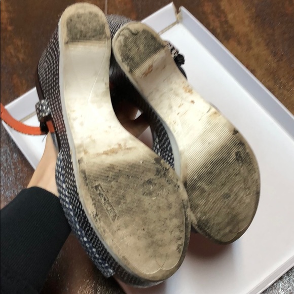 Via Spiga faux snakeskin platform wedges - Picture 3 of 3